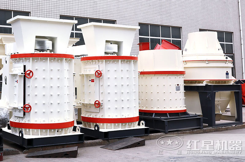 立式復(fù)合破碎機(jī)大機(jī)型和小機(jī)型實(shí)拍 立式復(fù)合破碎機(jī)大機(jī)型和小機(jī)型實(shí)拍