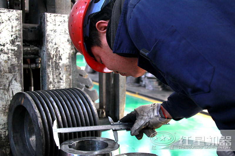 嚴(yán)格控制質(zhì)量，為用戶提供高質(zhì)量放心設(shè)備